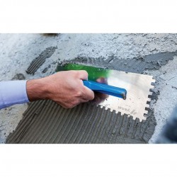 YENAL SERAMİK MALASI KARE DİŞLİ Plastik Saplı Yay Çeliği 8x8 40cm